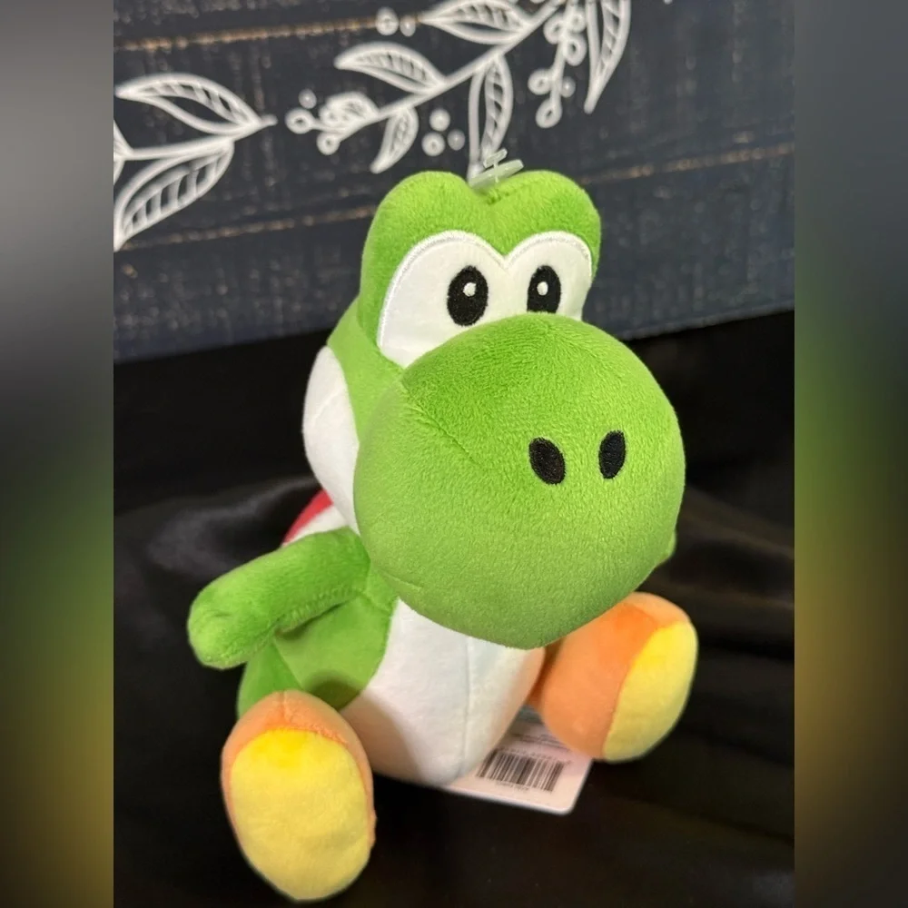 Nintendo Super Mario Yoshi Plush 8”  Plushie Gamer Collectible